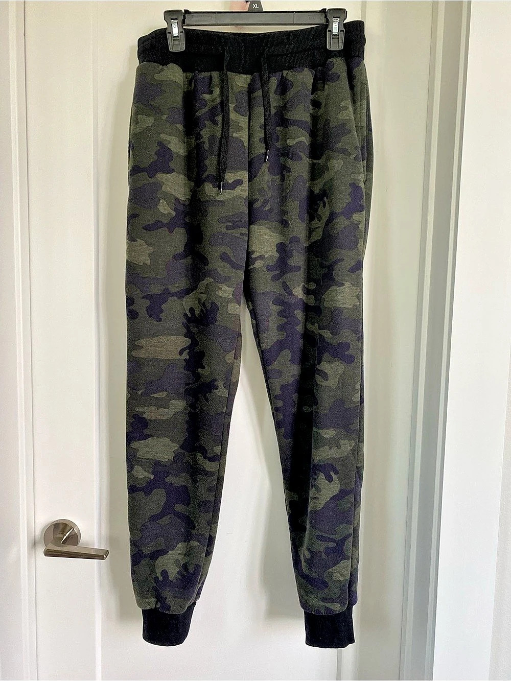 Machine Camo Jogger Pants in Green & Black Large Like New